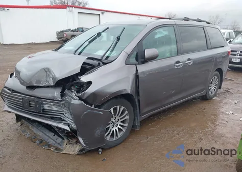 2018 Toyota Sienna Xle 8 Passenger from USA, damaged, VIN 5TDYZ3DC6JS944656